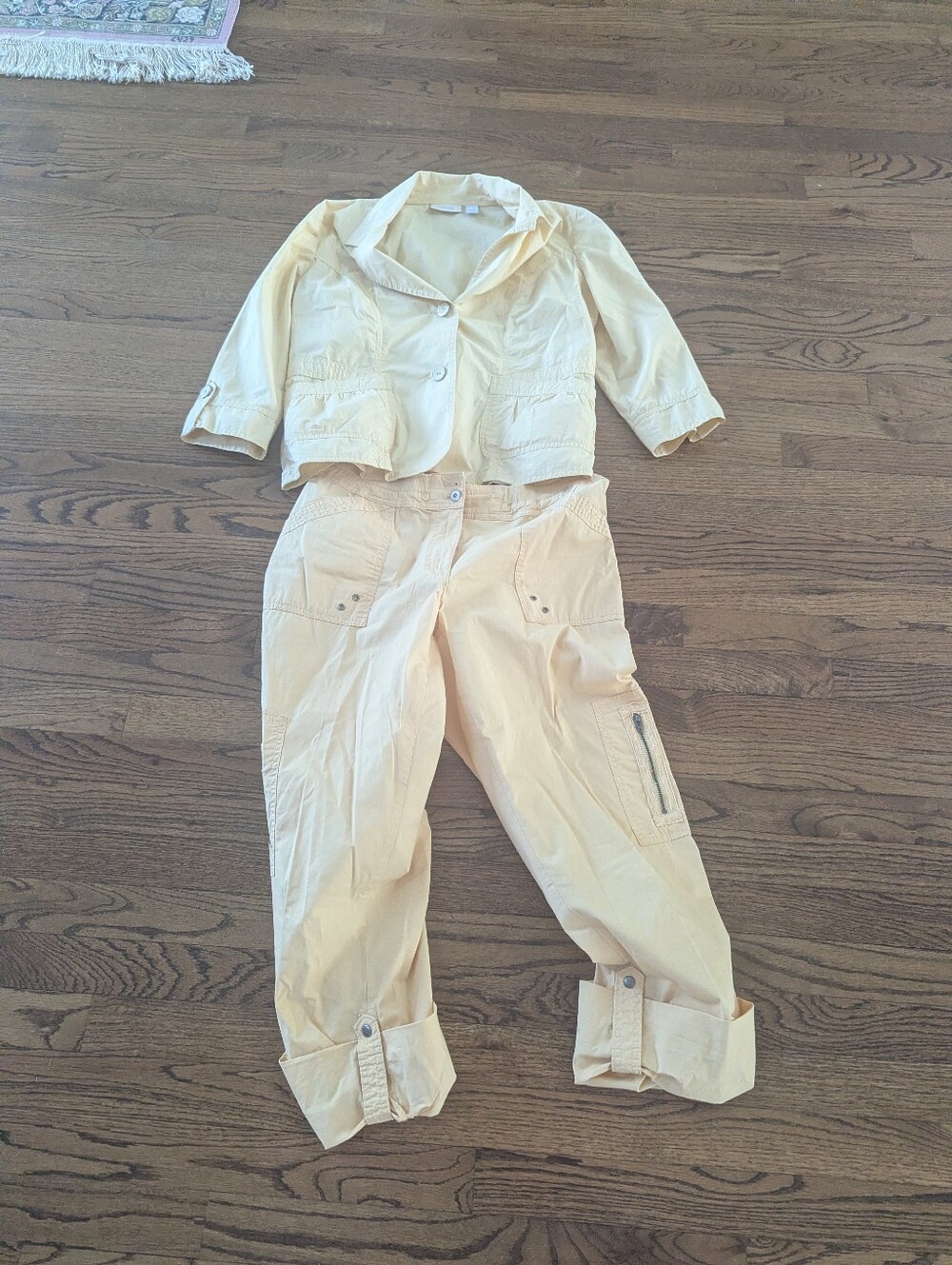2 Pc Chicos .5 Yellow Cargo Capri Pants Sz 6 And Jacket 1 Sz 8 Chino